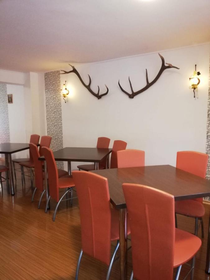 La Gabi Hotell Azuga Eksteriør bilde